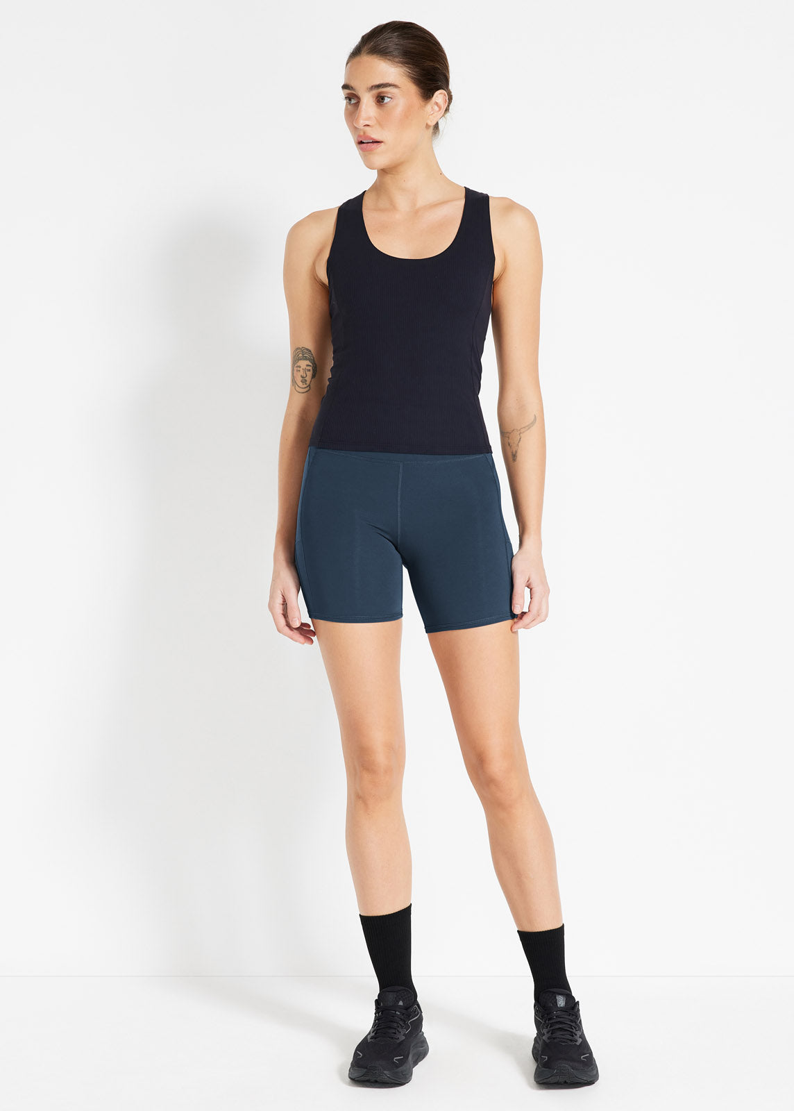 Ribbed Cardio 2-1 Scoop Tank