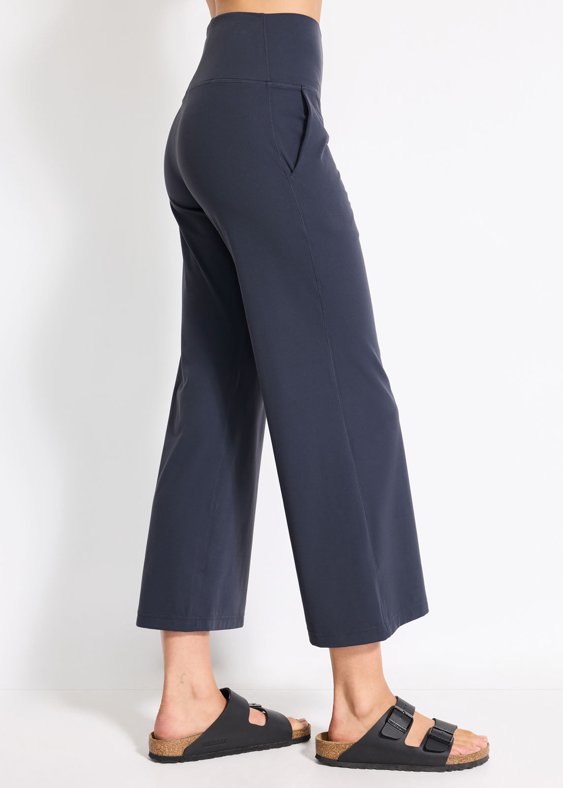 In Motion Cropped Wide Leg Pant