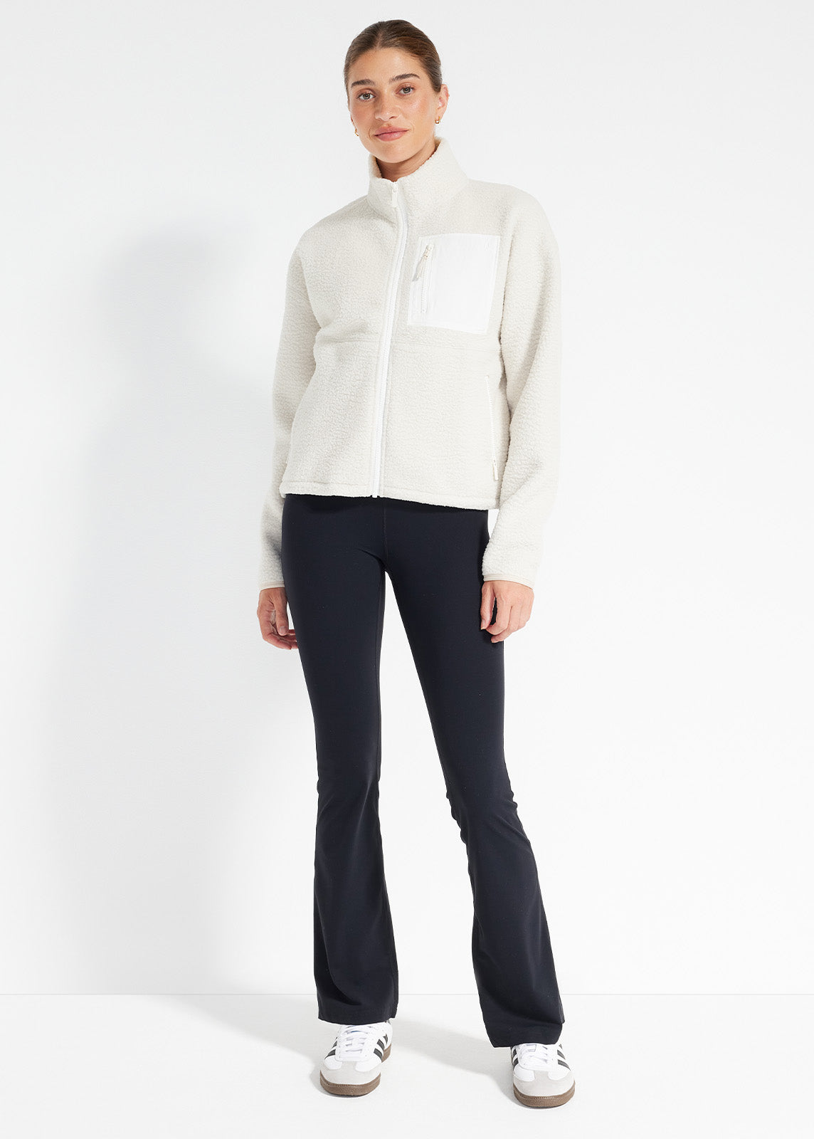 Explore More Contrast Pocket Sherpa